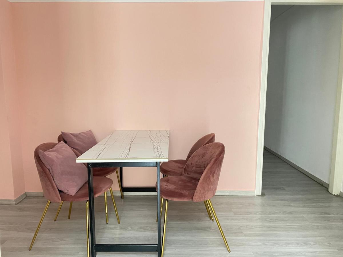 Uoohome7 Garden One Bedroom Athen Eksteriør billede